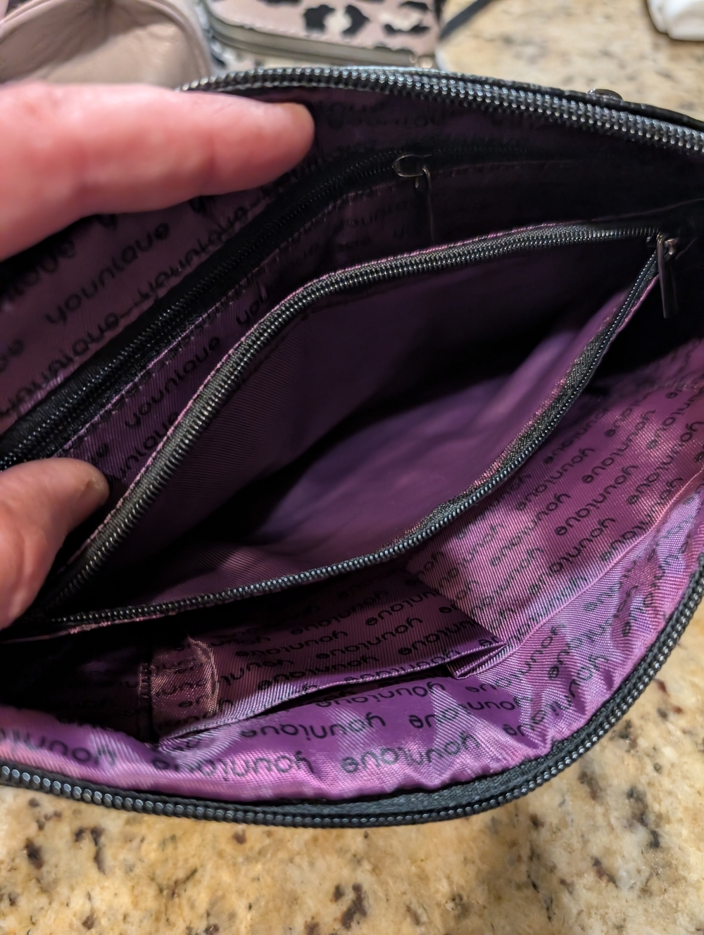Younique Black Studded Wristlet Crossbody NWOT - Picture 6 of 8